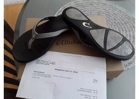 OluKai Sandals/flip flops